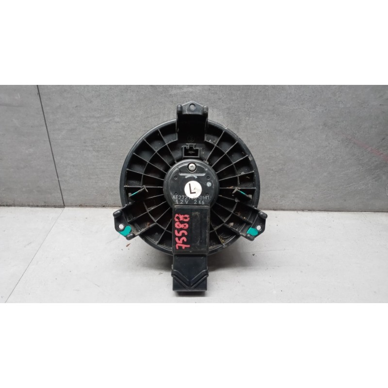 TOYOTA MOTORINO VENTILAZIONE INTERNA TOYOTA Hilux 2005>2008 usato