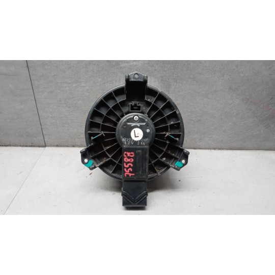 MOTORINO VENTILAZIONE INTERNA TOYOTA Hilux 2005>2008 usato