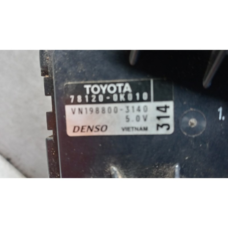 TOYOTA ELETRONIC THROTTLE PEDAL  TOYOTA Hilux 2005>2008 used