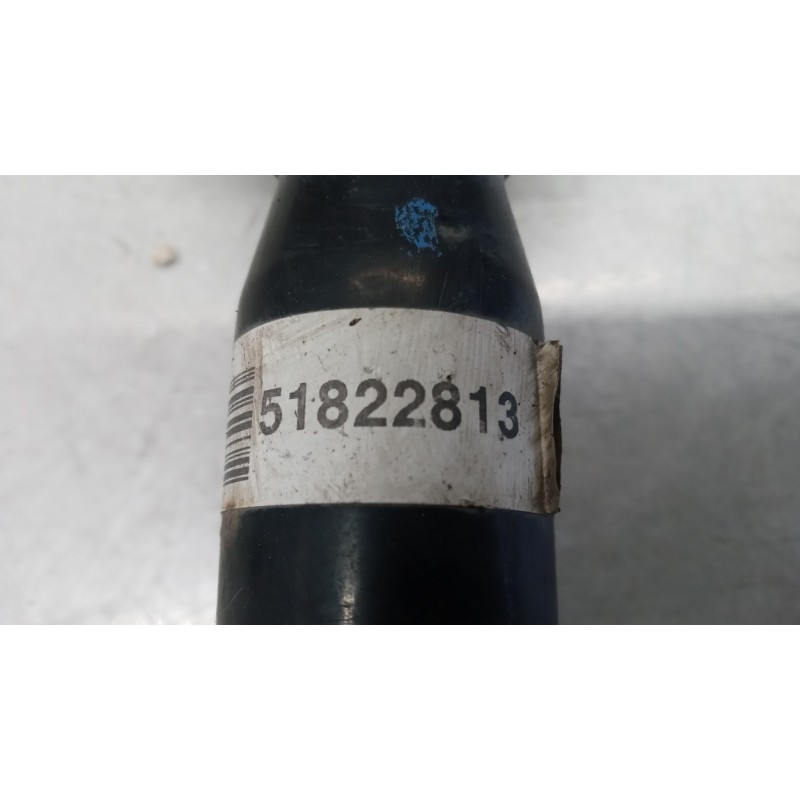 FIAT SEMIASSE ANTERIORE SINISTRO FIAT Doblo' 2009>2014 usato