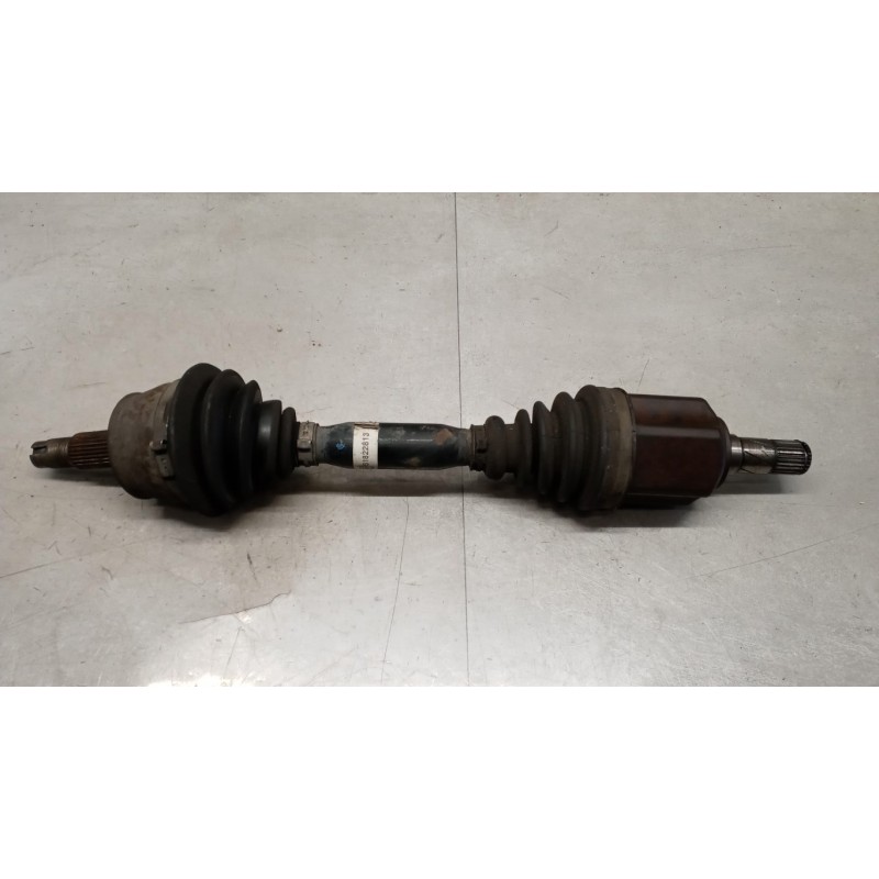 FIAT SEMIASSE ANTERIORE SINISTRO FIAT Doblo' 2009>2014 usato