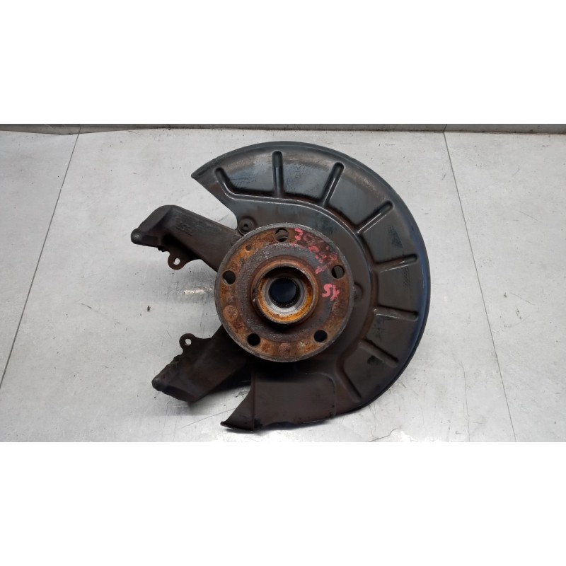 VOLKSWAGEN MONTANTE COMPLETO SINISTRO VOLKSWAGEN Golf 6 2008>2012 usato