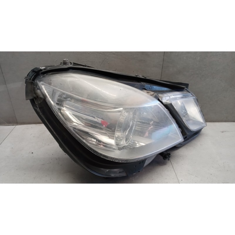 MERCEDES-BENZ FARO ANT XENO DESTRO MERCEDES-BENZ Classe E (W/S212) 2009>2012 usato