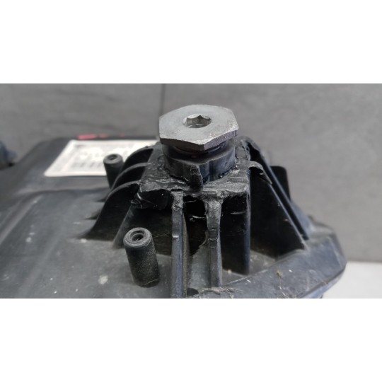 FARO ANT XENO DESTRO MERCEDES-BENZ Classe E (W/S212) 2009>2012 usato