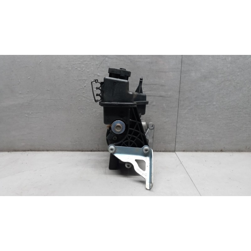 MERCEDES-BENZ STEERING PUMP MERCEDES-BENZ Classe E (W/S212) 2009>2012 used