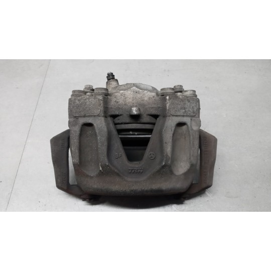 PINZA ANTERIORE SINISTRA MERCEDES-BENZ Classe E (W/S212) 2009>2012 usato