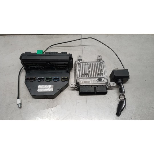 CENTRALINA MOTORE MERCEDES-BENZ Classe E (W/S212) 2009>2012 usato