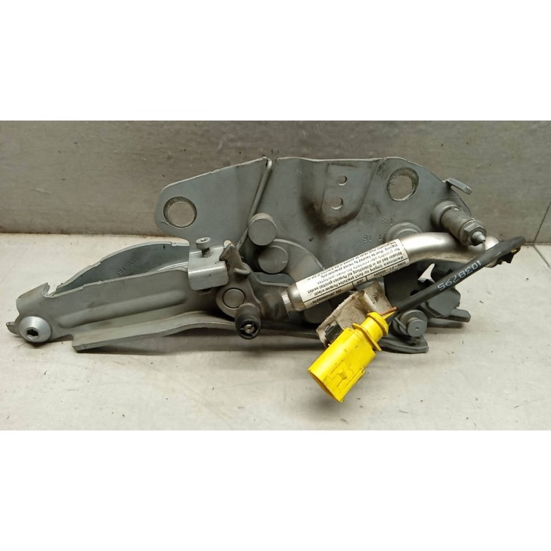 VOLKSWAGEN AIR BAG PEDONI VOLKSWAGEN Tiguan 2016>2020 used