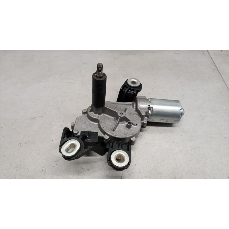 VOLKSWAGEN rear wiper motor VOLKSWAGEN Golf 6 2008>2012 used