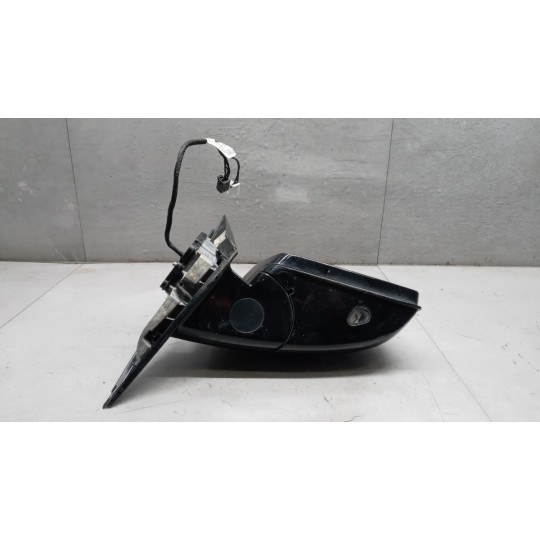 RETROVISORE ELETTRICO DESTRO MERCEDES-BENZ Classe E (W/S212) 2009>2012 usato