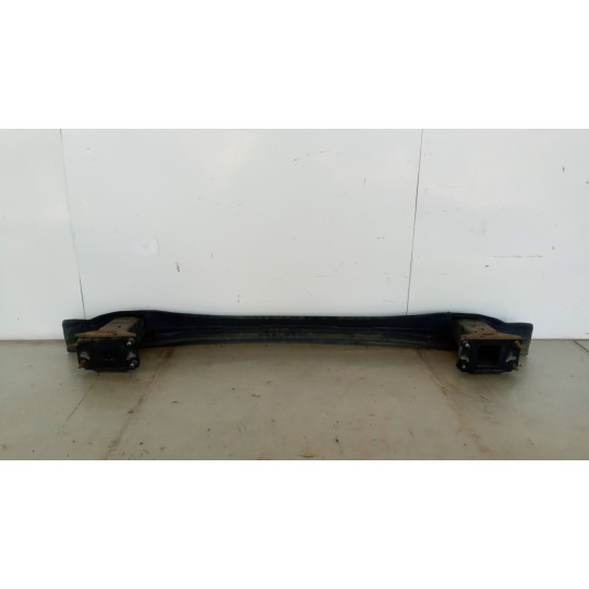 TRAVERSA POSTERIORE PARAURTO MERCEDES-BENZ Classe E (W/S212) 2009>2012 usato