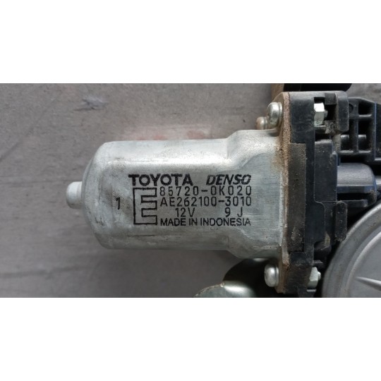 ALZA VETRI POSTERIORI DESTRO TOYOTA Hilux 2005>2008 usato