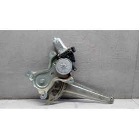 BACK RIGHT POWERED WINDOWS...