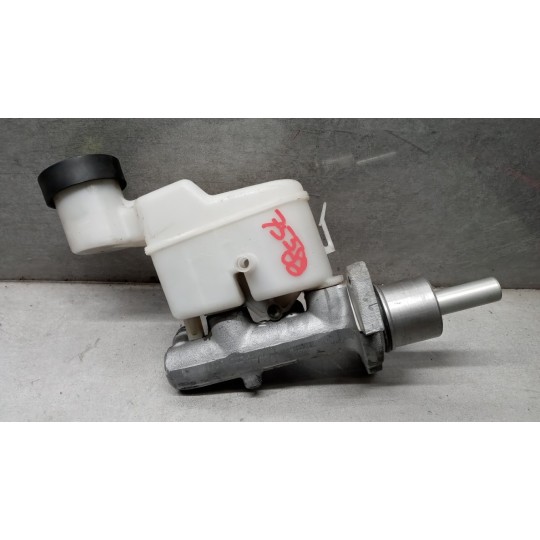 BRAKE PUMP TOYOTA Hilux 2005>2008 used