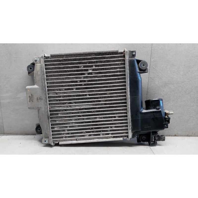 TOYOTA RADIATORE INTERCOOLERS TOYOTA Hilux 2005>2008 usato