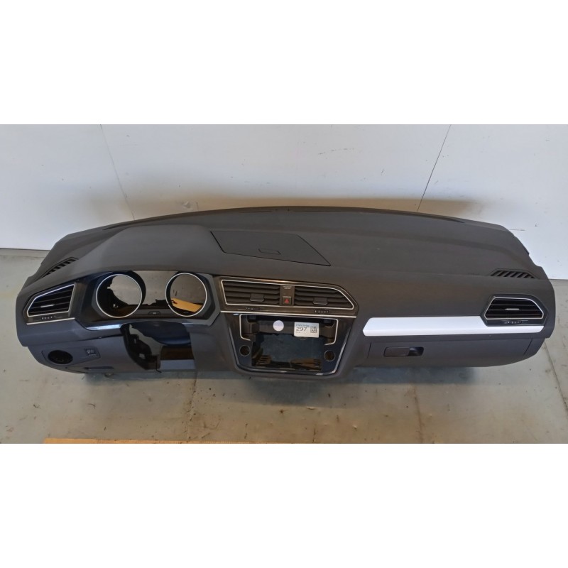 VOLKSWAGEN INSTRUMENT PANEL  VOLKSWAGEN Tiguan 2016>2020 used