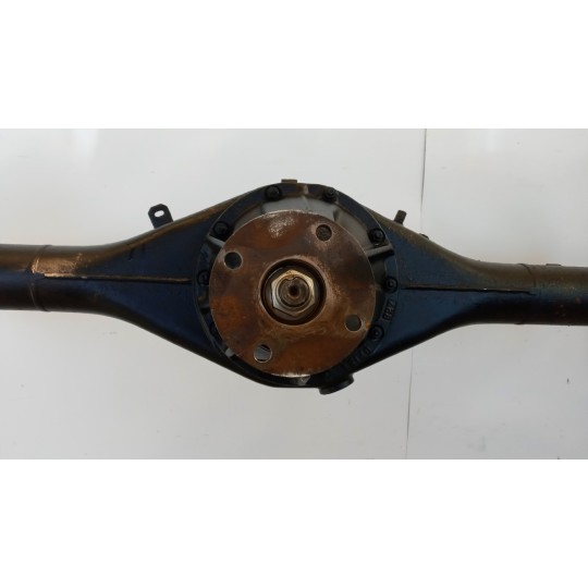 GRUPPO DIFFERENZIALE POSTERIORE TOYOTA Hilux 2005>2008 usato