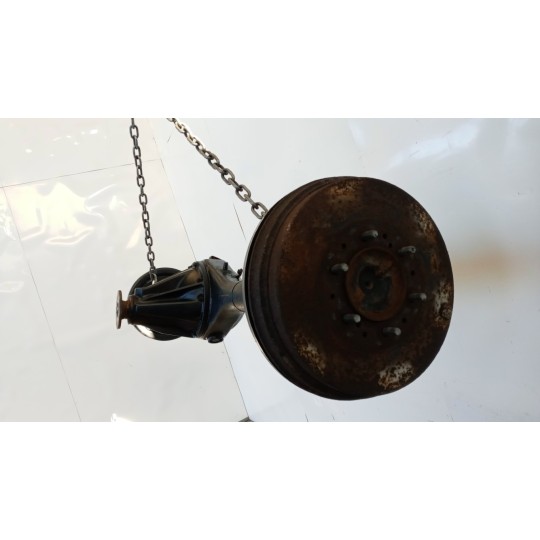 ASSALE POSTERIORE TOYOTA Hilux 2005>2008 usato