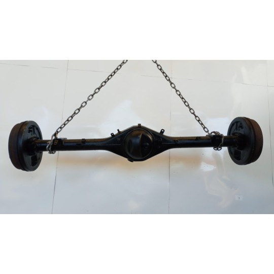 ASSALE POSTERIORE TOYOTA Hilux 2005>2008 usato