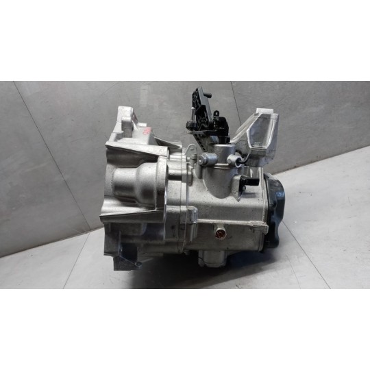 GEARBOXES  VOLKSWAGEN Polo 2021> used