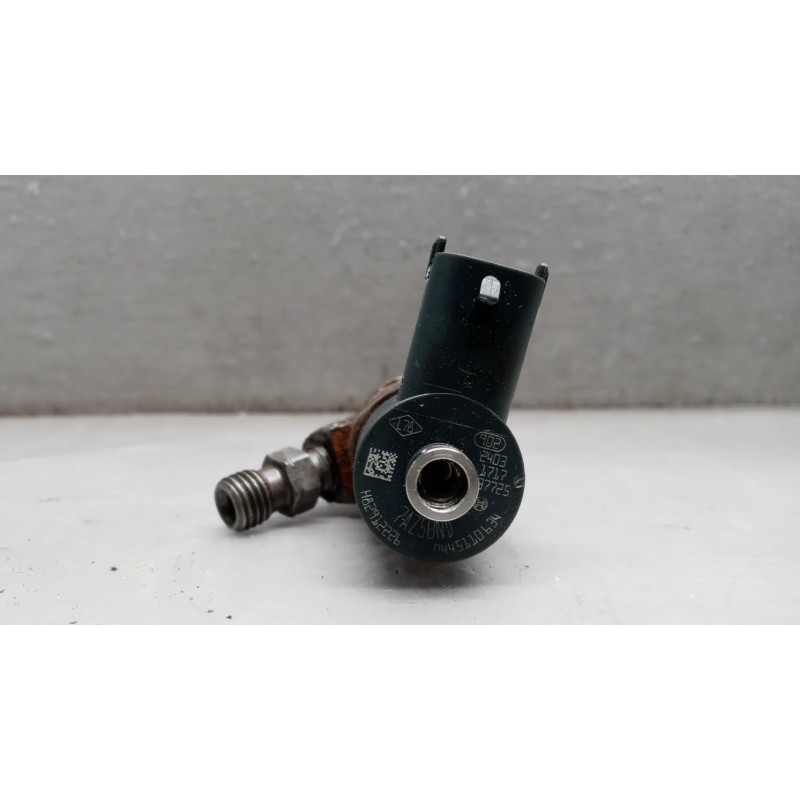 RENAULT van INJECTORS  RENAULT van Trafic 2010>2014 used