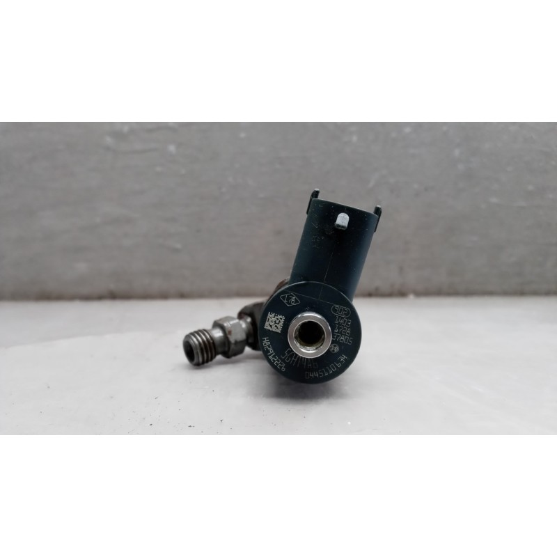 RENAULT van INJECTORS  RENAULT van Trafic 2010>2014 used