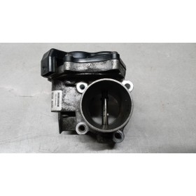 THROTTLE BODY  RENAULT van...