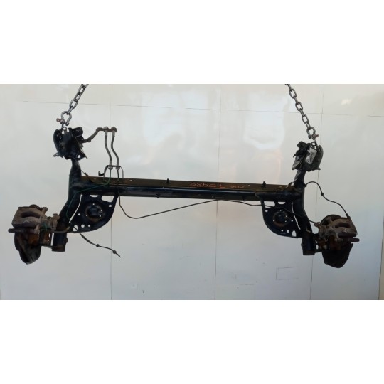 ASSALE POSTERIORE RENAULT Clio 2009>2012 usato