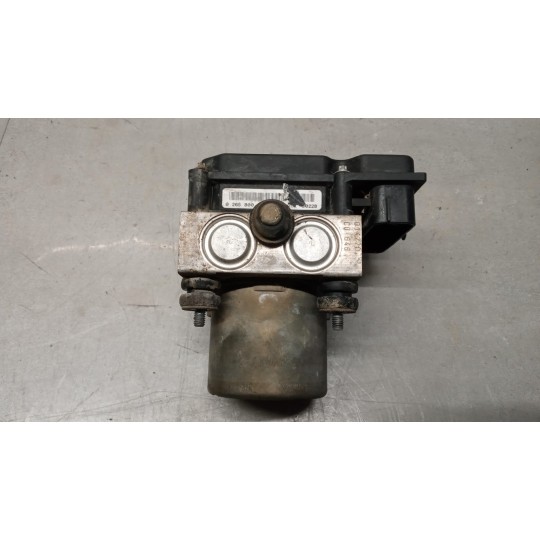 GRUPPO ABS RENAULT van Trafic 2007>2010 usato