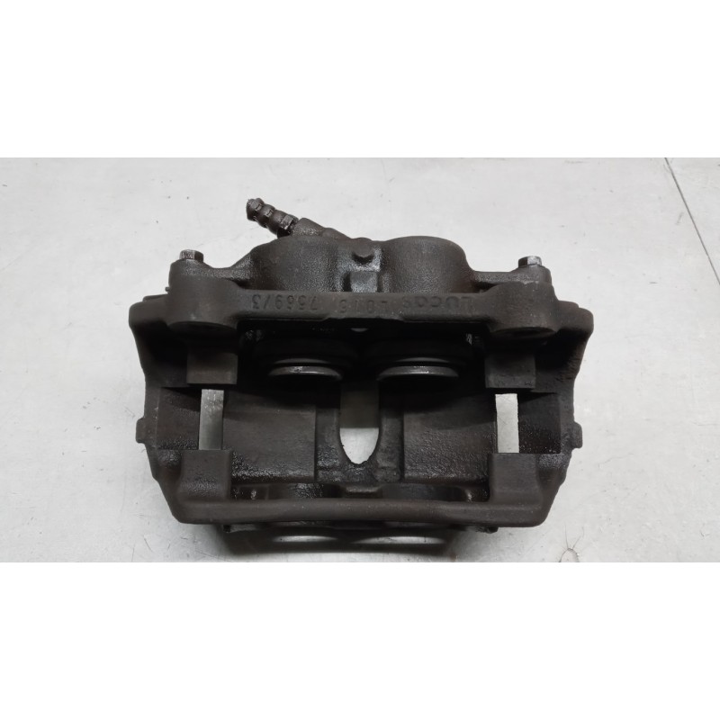 RENAULT van LEFT FRONT CALIPER BRAKE RENAULT van Trafic 2007>2010 used