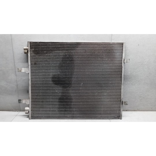 RADIATORE CLIMATIZZATORE RENAULT van Trafic 2007>2010 usato