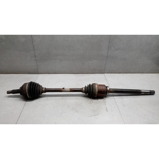 SEMIASSE ANTERIORE DESTRO RENAULT van Trafic 2007>2010 usato