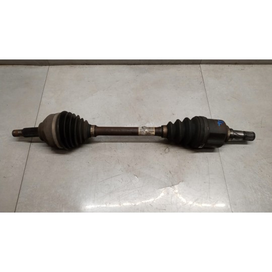 SEMIASSE ANTERIORE SINISTRO RENAULT van Trafic 2007>2010 usato