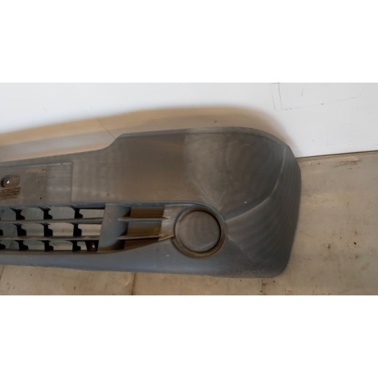 PARAURTI ANTERIORE RENAULT van Trafic 2007>2010 usato