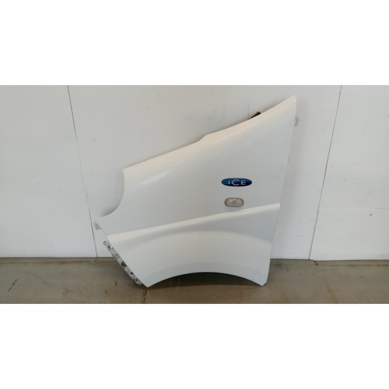 RENAULT van PARAFANGO ANTERIORE SINISTRO RENAULT van Trafic 2007>2010 usato