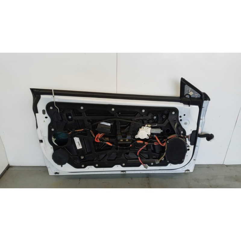 LANCIA LEFT FRONT DOOR LANCIA Flavia 2012>2015 used