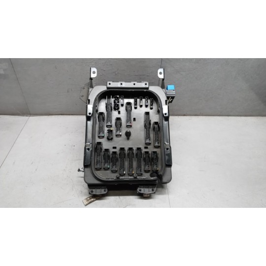 SCATOLA FUSIBILI RENAULT truck Premium 1996>2005 usato