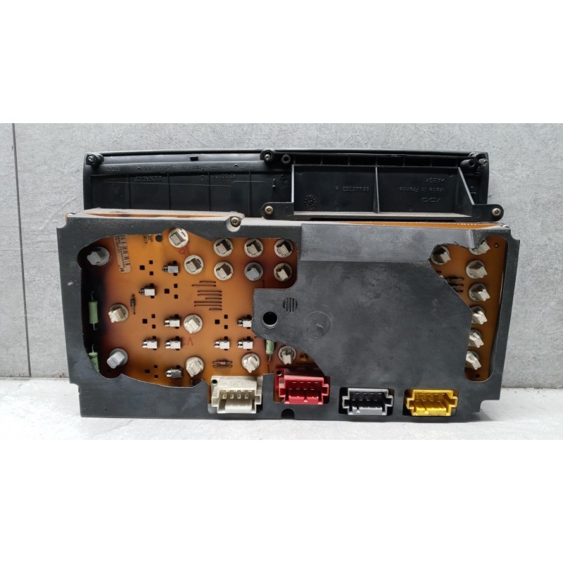 RENAULT truck INSTRUMENT PANEL RENAULT truck Premium 1996>2005 used