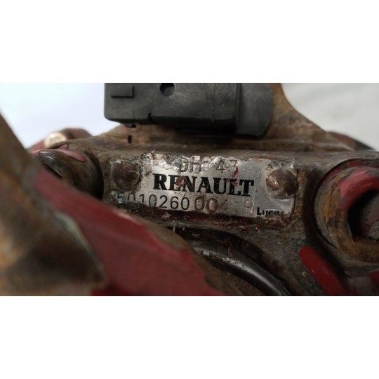 PINZA ANTERIORE SINISTRA RENAULT truck Premium 1996>2005 usato