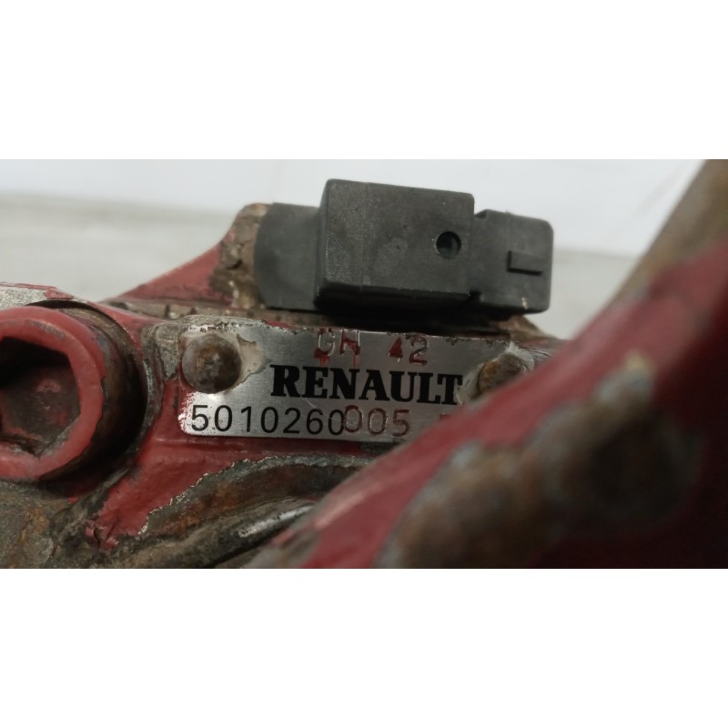 RENAULT truck PINZA ANTERIORE DESTRA RENAULT truck Premium 1996>2005 usato