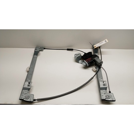 ALZA VETRI ANTERIORI SINISTRO RENAULT Kangoo 2013>2021 usato