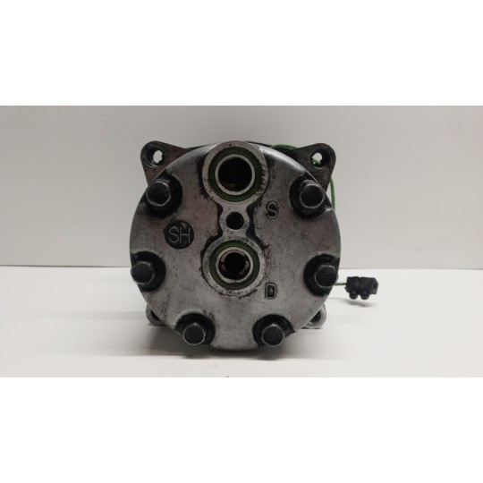 AIR CONDITIONER COMPRESSOR RENAULT truck Premium 1996>2005 used
