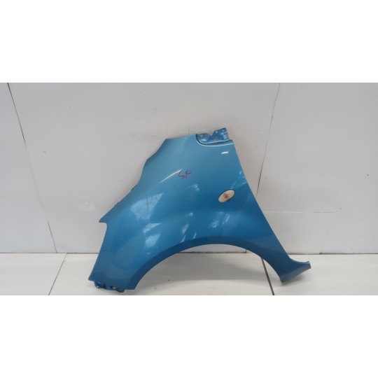 PARAFANGO ANTERIORE SINISTRO OPEL Agila B 2008>2015 usato