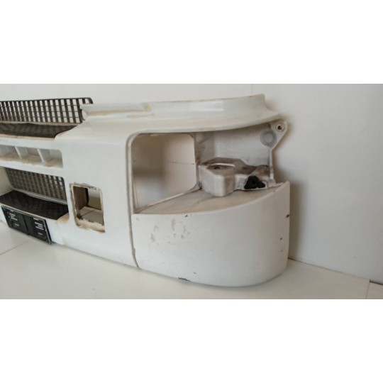 PARAURTI ANTERIORE RENAULT truck Premium 2005>2013 usato