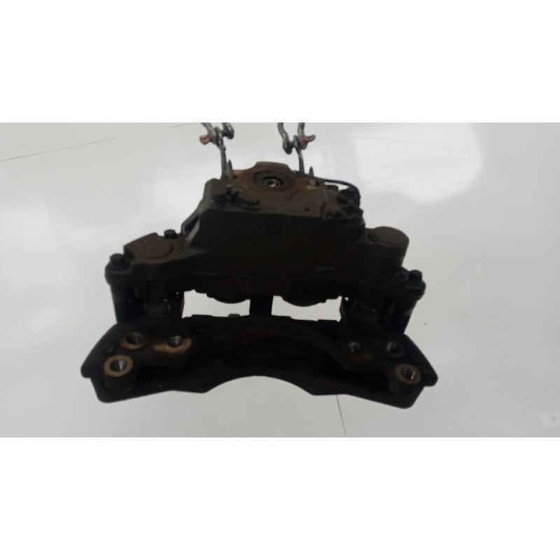 RENAULT truck PINZA ANTERIORE DESTRA RENAULT truck Premium 2005>2013 usato