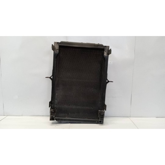 RADIATORE ACQUA RENAULT truck Premium 2005>2013 usato