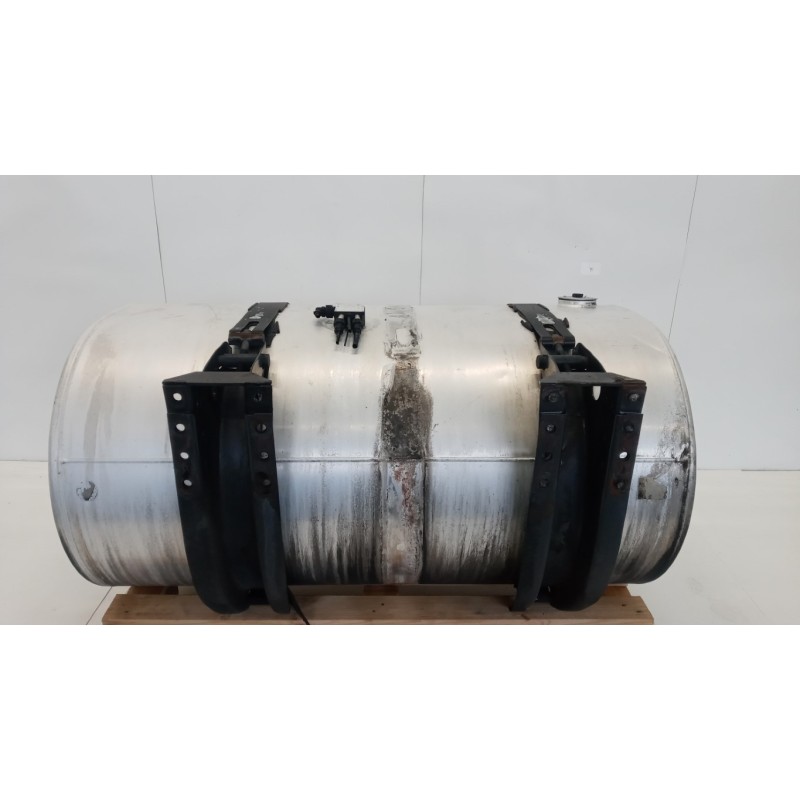 RENAULT truck SERBATOIO CARBURANTE RENAULT truck Premium 2005>2013 usato