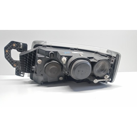 RIGHT HEADLIGHT RENAULT truck Premium 2005>2013 used