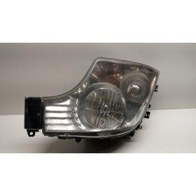 FRONT LEFT FLASHLIGHT...