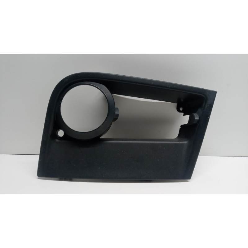 MERCEDES-BENZ truck GRILL FRONT BUMPER RIGHT MERCEDES-BENZ truck Actros euro 6 2014>2021 used